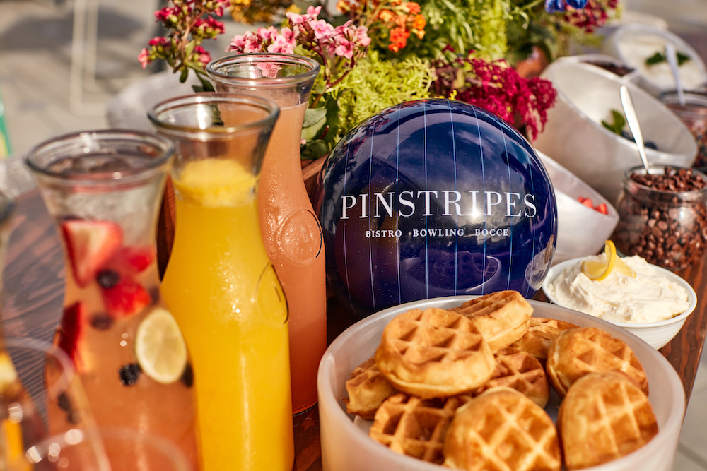 Weekend Brunch Mimosas programming thumbnail