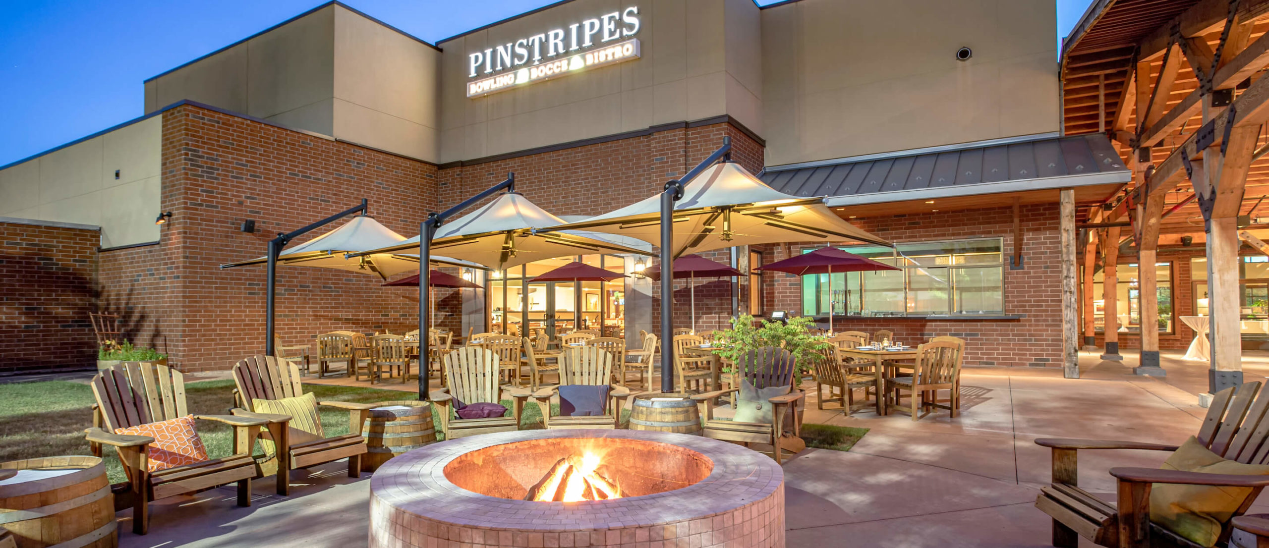 pinstripes-south-barrington-italian-bistro-bowling-bocce-events